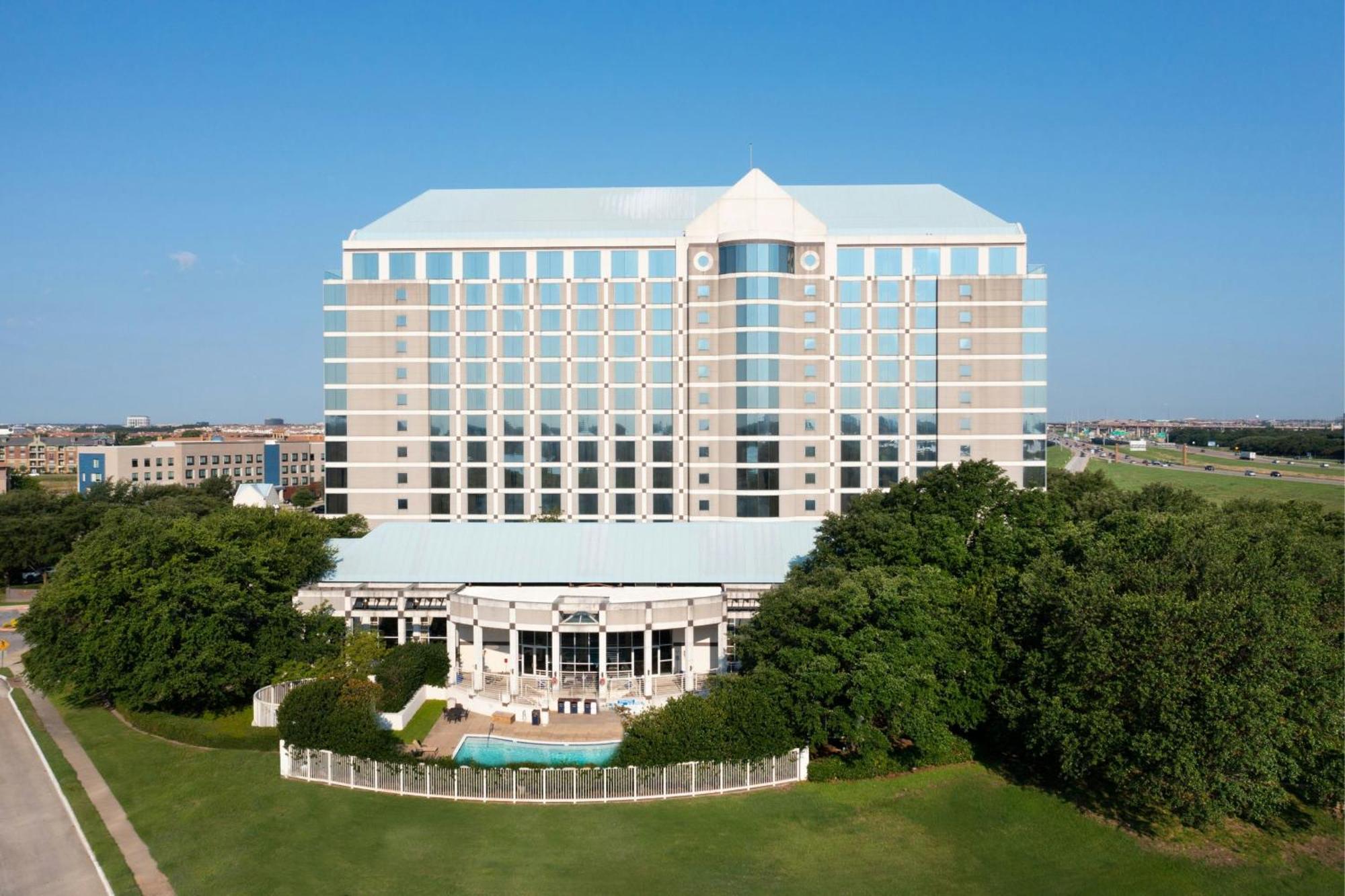 Dallas Park West Hotel Farmers Branch Exterior foto